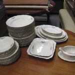 656 1203 DINNER SET